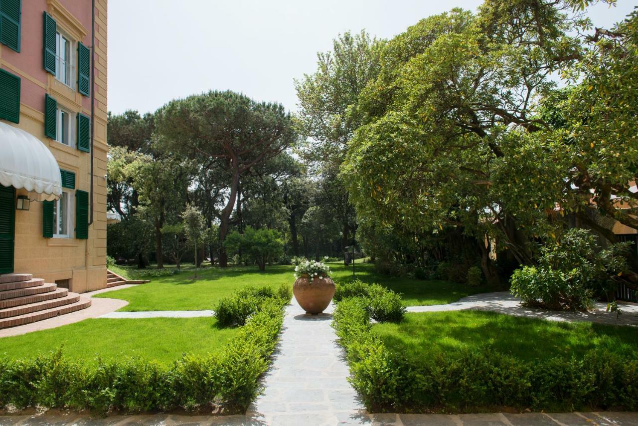 Augustus Lido Hotel Forte dei Marmi Exterior photo